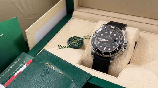 Rollie Submariner – Black Dial Shining - Silver Case & Black Rubber Strap
