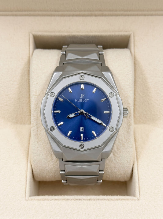 Hublot  Diamond Cut– Blue Dial / Silver Chain