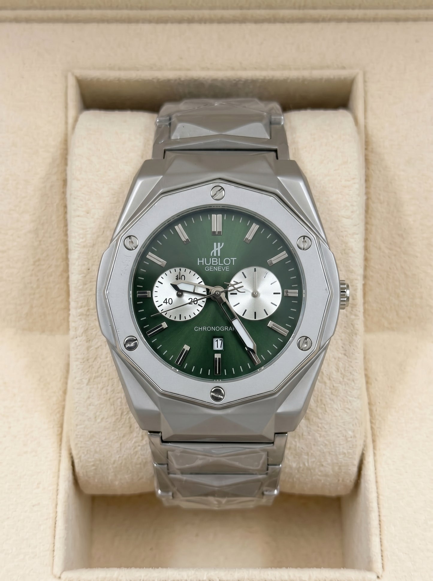 Hublot Diamond Cut Chronograph – Green Dial / Silver Chain