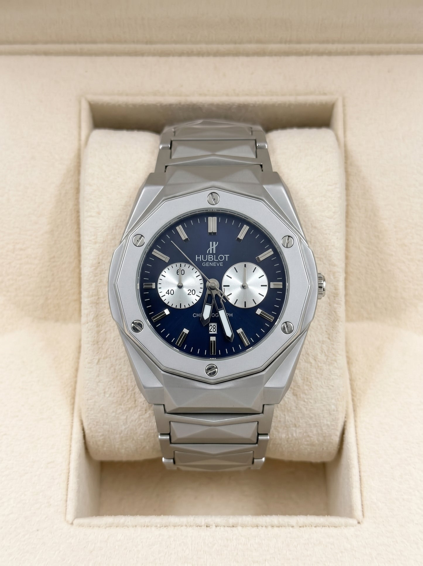 Hublot Diamond Cut Chronograph – Blue Dial / Silver Chain