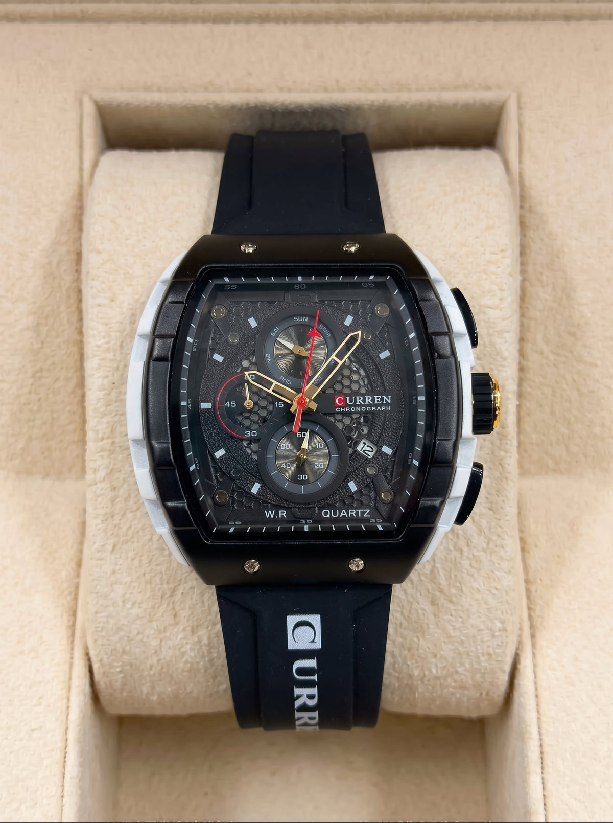 CURREN 8442 Strap Watch