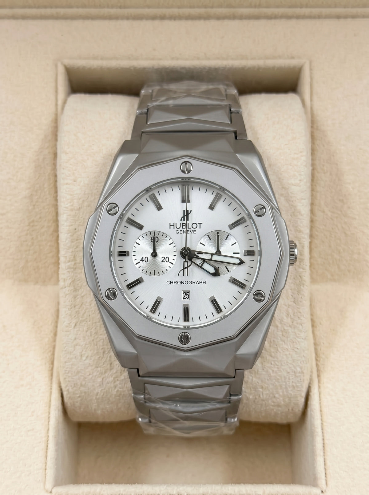 Hublot Diamond Cut - Chronograph