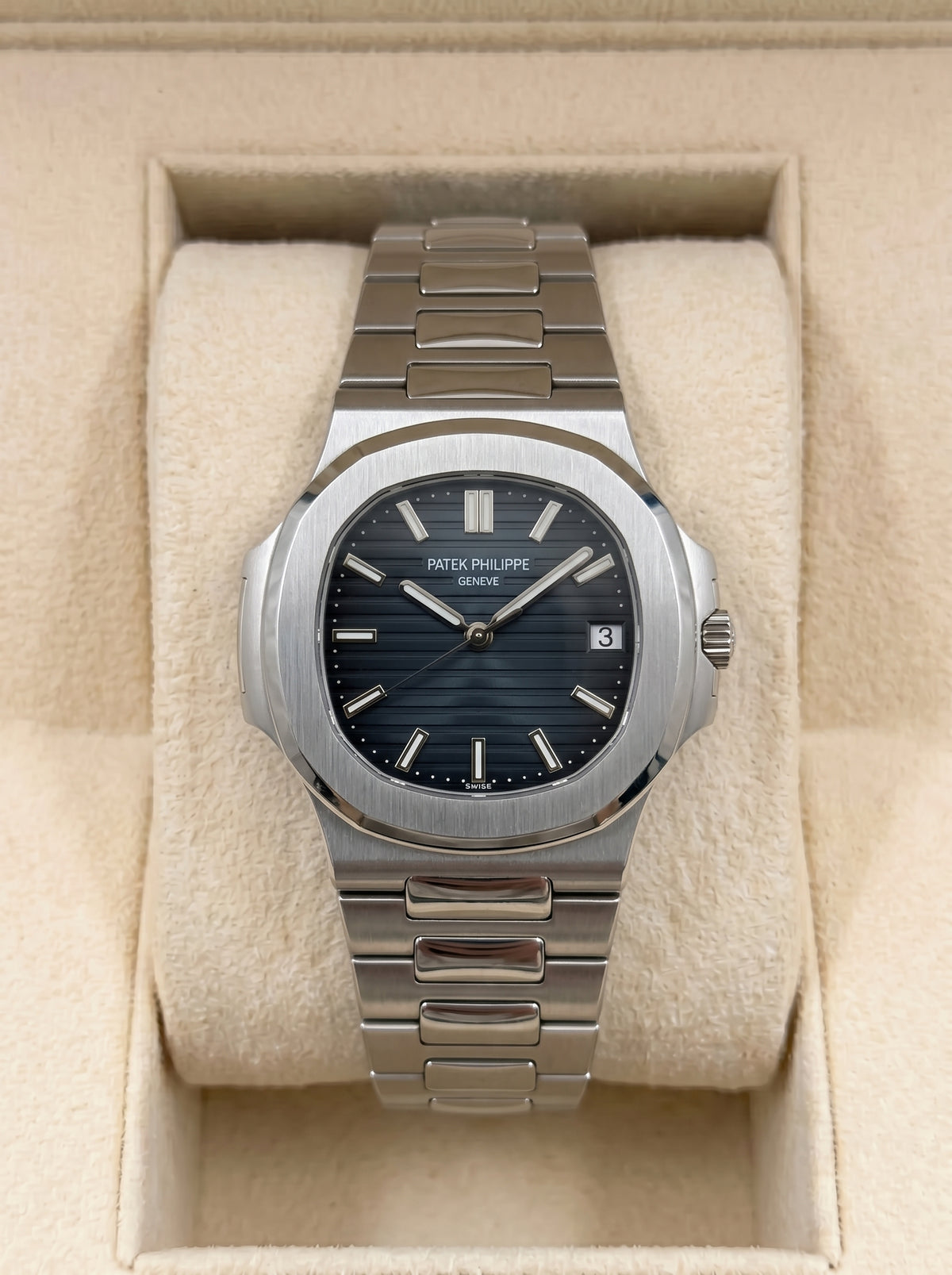 Patek Philippe Geneve – Semi Automatic