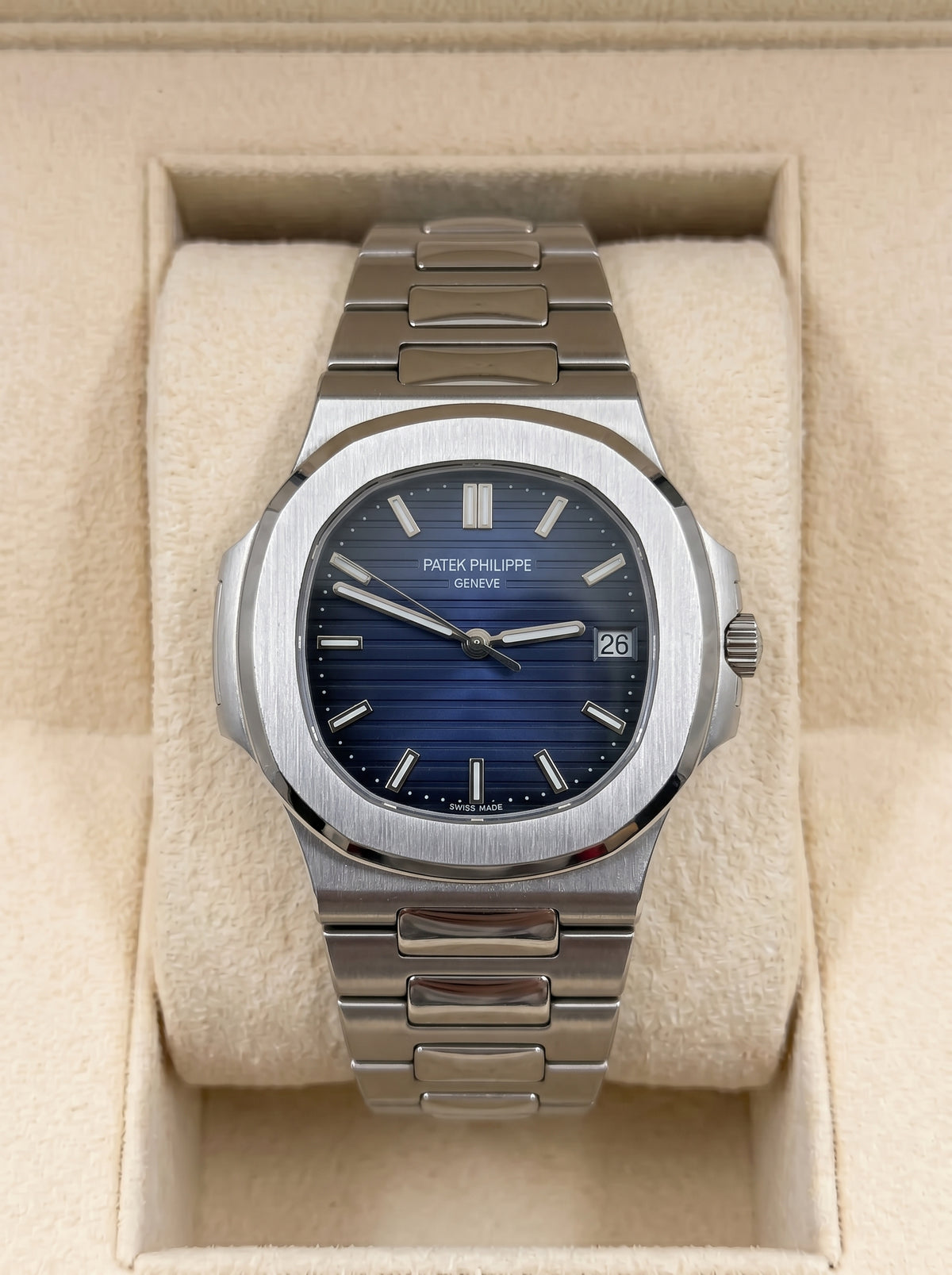 Patek Philippe Geneve – Semi Automatic