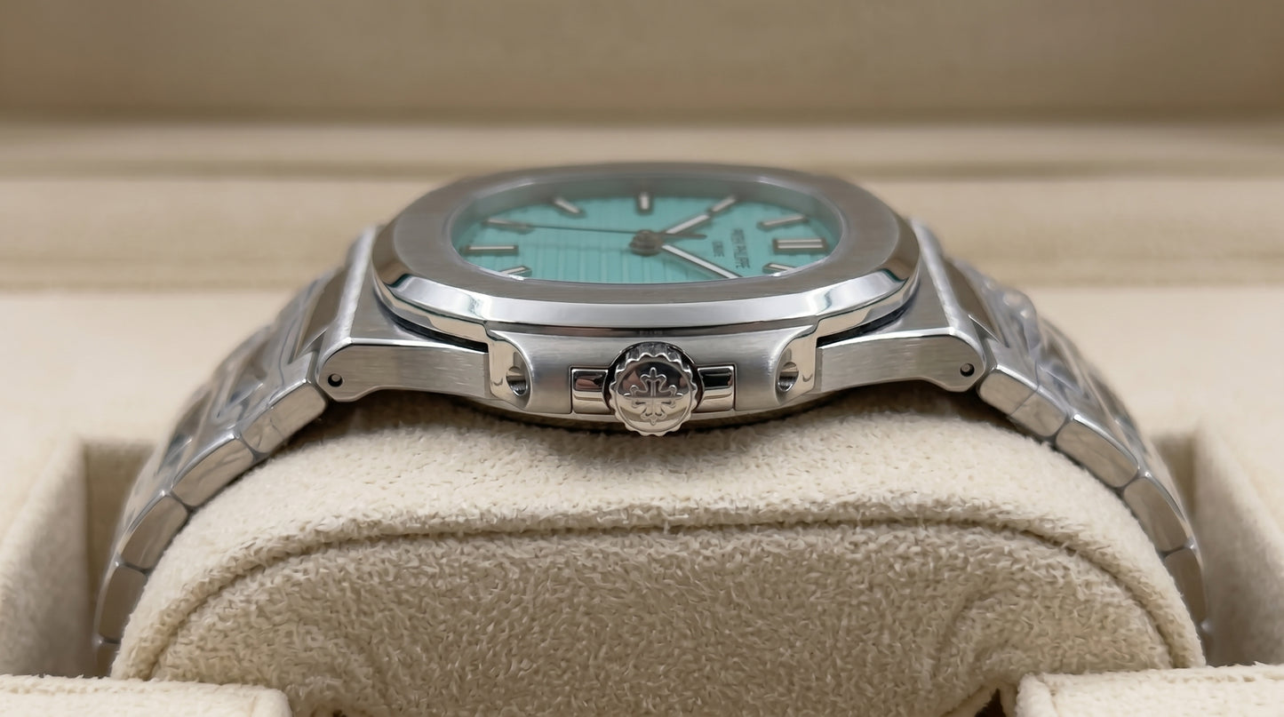 Patek Philippe – Mint Green Dial / Silver Steel Chain