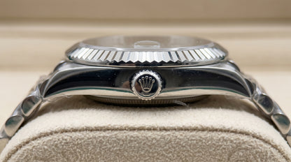 Rollie Land & Dweller Light Grey Dial - Full Silver Steel
