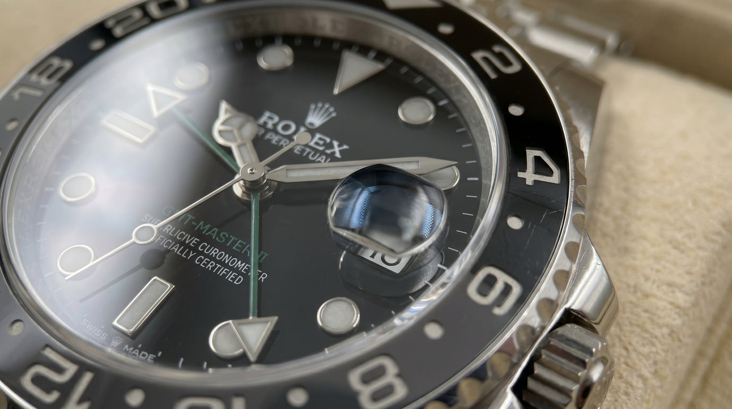 Rollie GMT Master 2 – Black Dial - Black/Grey Bezel